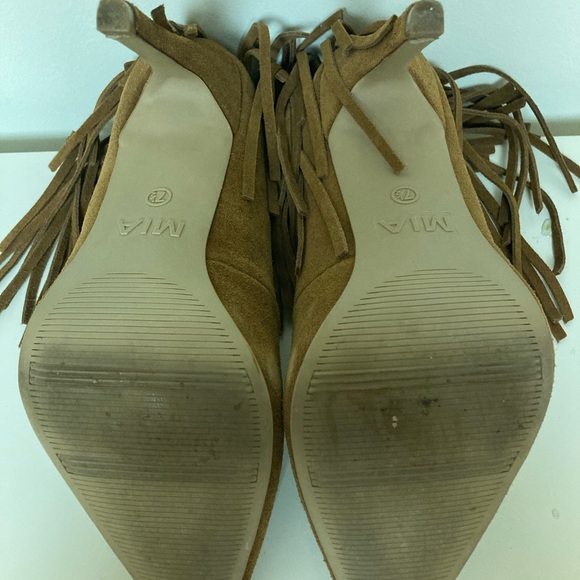 MIA Madalyn Suede Fringe Pumps size 7.5 - Picture 6 of 8